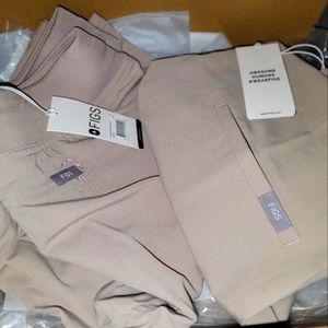 Figs women's scrub pants